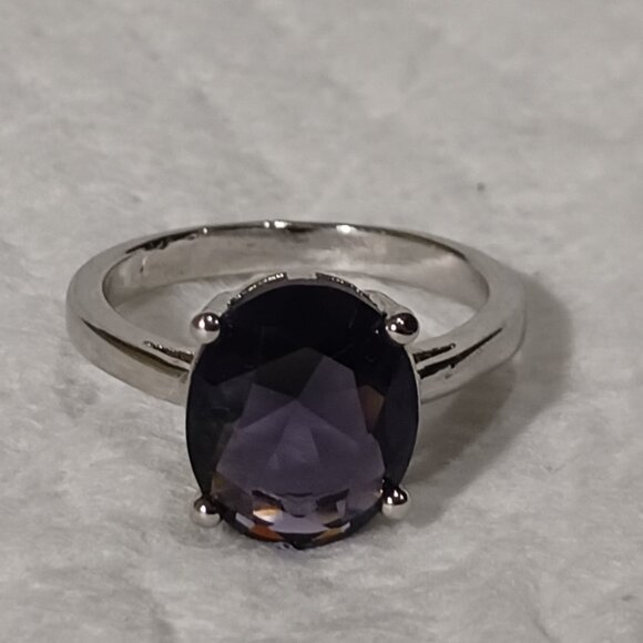 NWOT Silver Amethyst Fashion Jewelry Solitaire Ring Size 7.75 - Picture 1 of 15